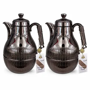 metallic-finish vacuum flask set from Al-Cannas